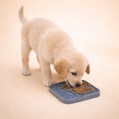 Lick Mat – Calm & Slow Feed Your Dog